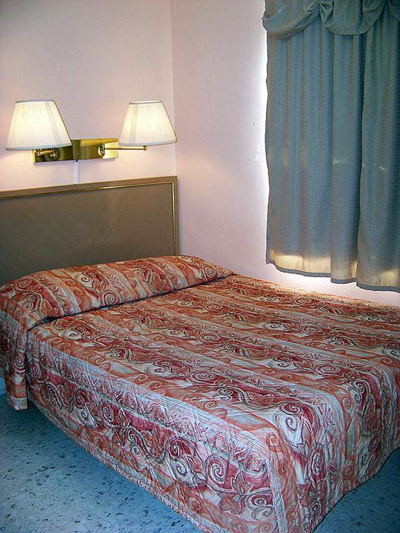 Hotel Bilbao Matamoros  Pokoj fotografie